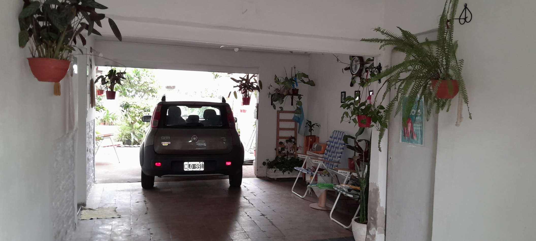 VENTA-CASA 2 PLANTAS-INGRESOS INDEPENDIENTE-REFORMADA