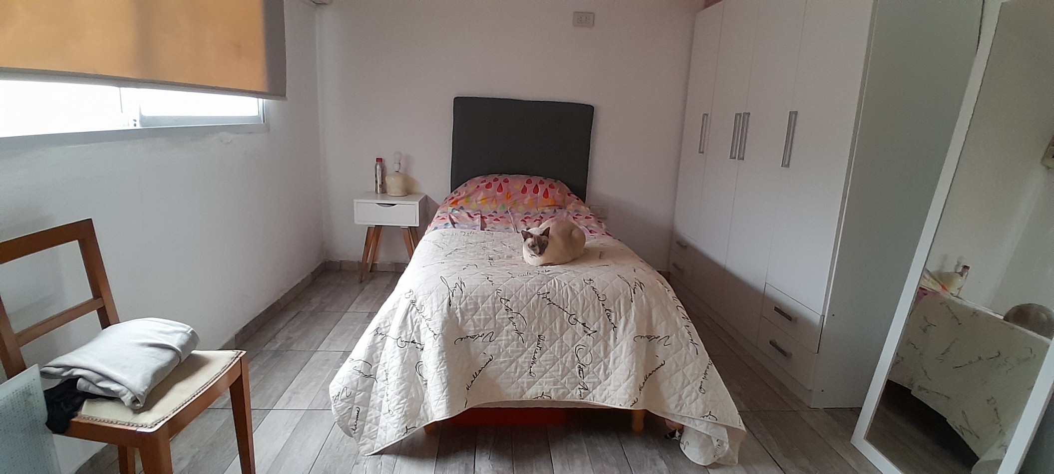 VENTA-CASA 2 PLANTAS-INGRESOS INDEPENDIENTE-REFORMADA