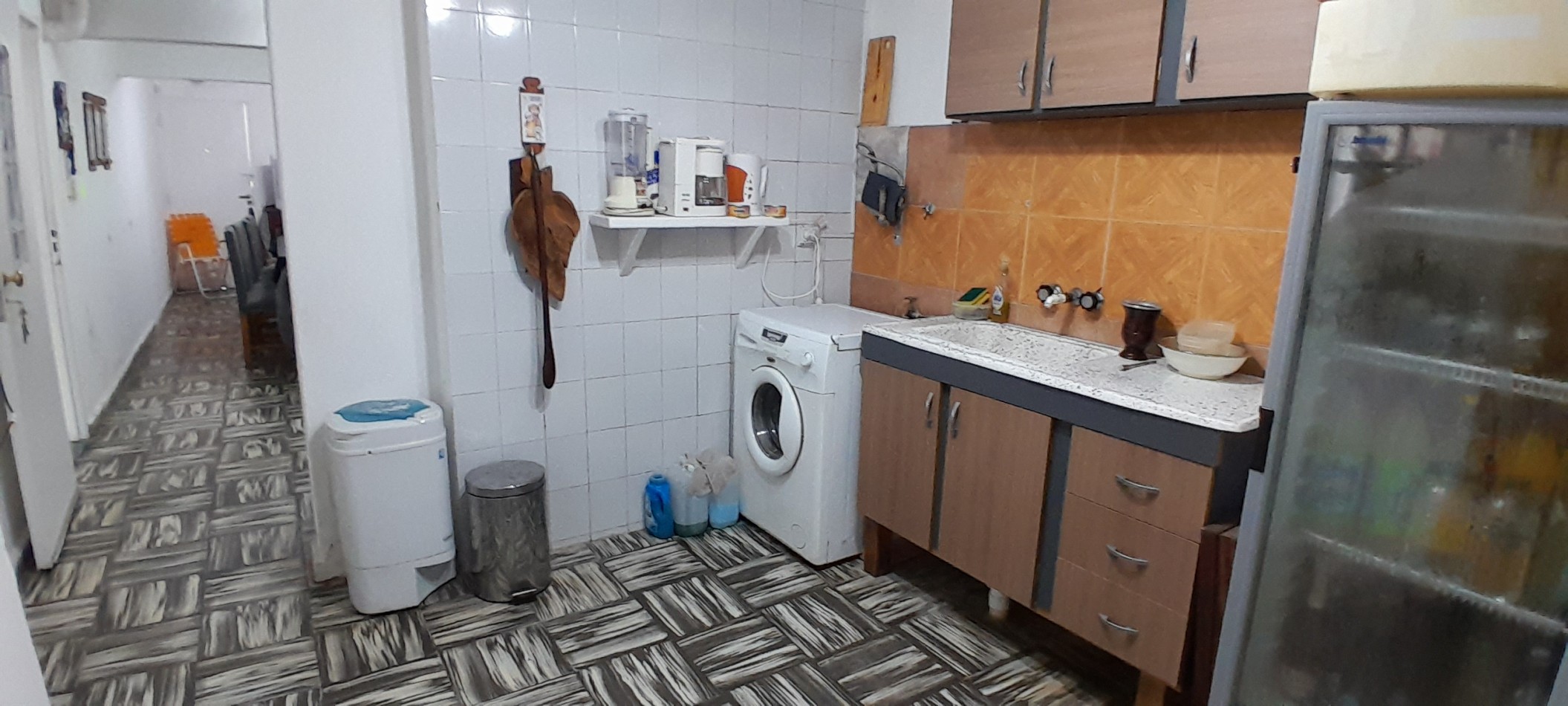 VENTA-CASA 2 PLANTAS-INGRESOS INDEPENDIENTE-REFORMADA