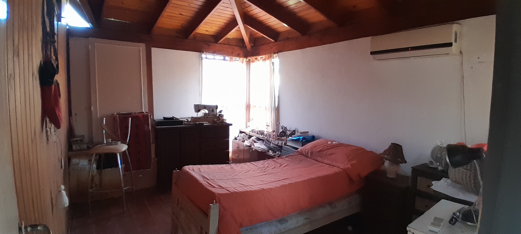 VENTA-BARIO LOS MORROS-FUNES-3 DORMITORIOS-PARQUE-PILETA