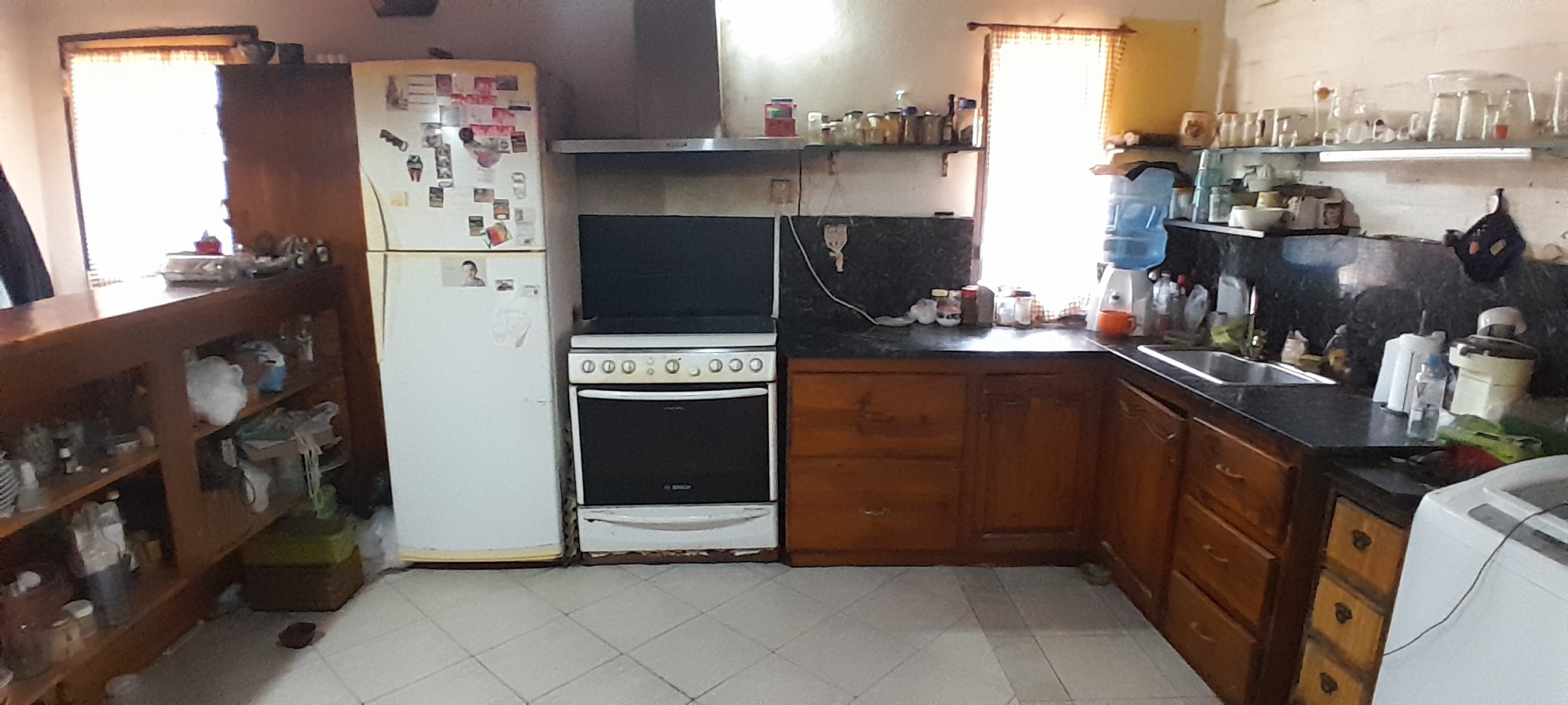 VENTA-BARIO LOS MORROS-FUNES-3 DORMITORIOS-PARQUE-PILETA