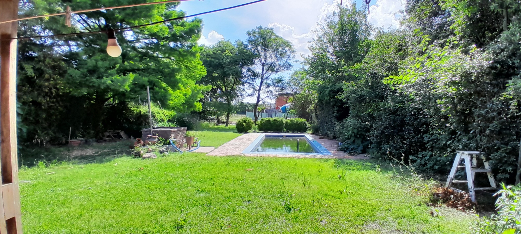 VENTA-BARIO LOS MORROS-FUNES-3 DORMITORIOS-PARQUE-PILETA