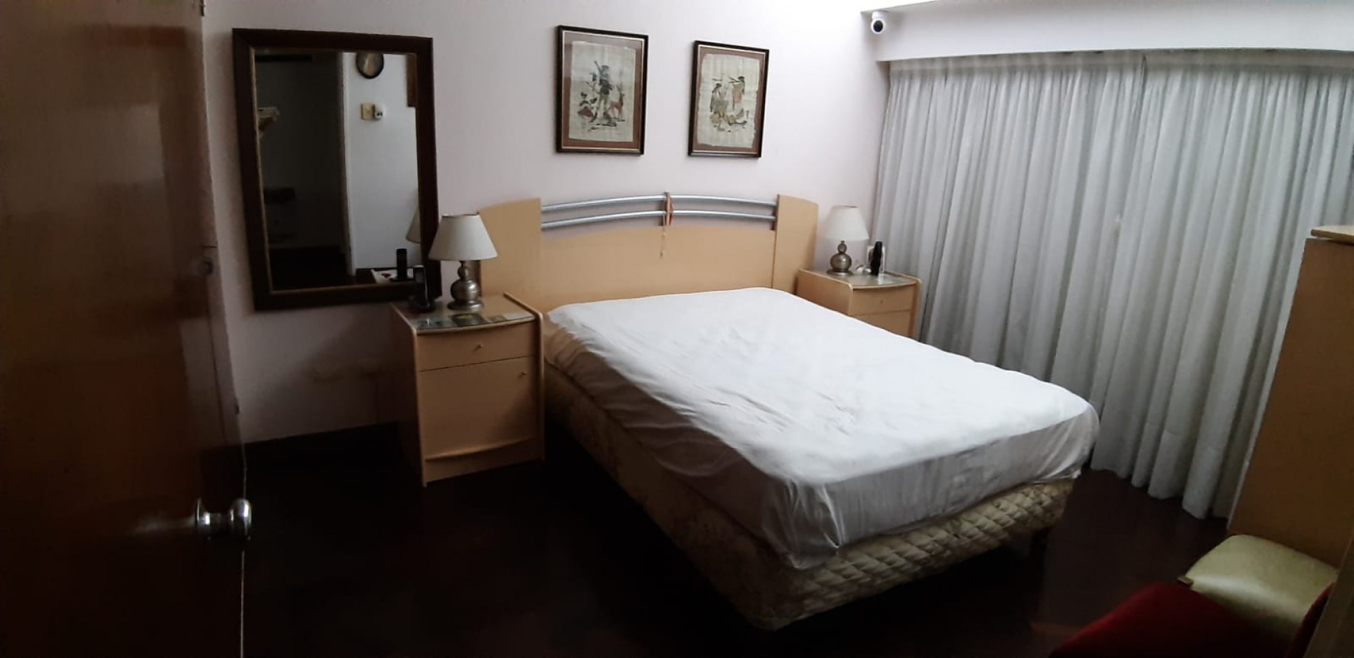 VENTA-ITALIA 600-3 DORMITORIOS-COCHERA-TERRAZA-184 M2