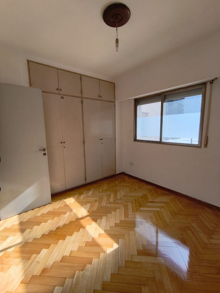 ALQUILER-RICARDONE ESQ. E. RIOS-1 DORMITORIO-VENTILACION CRUAZADA