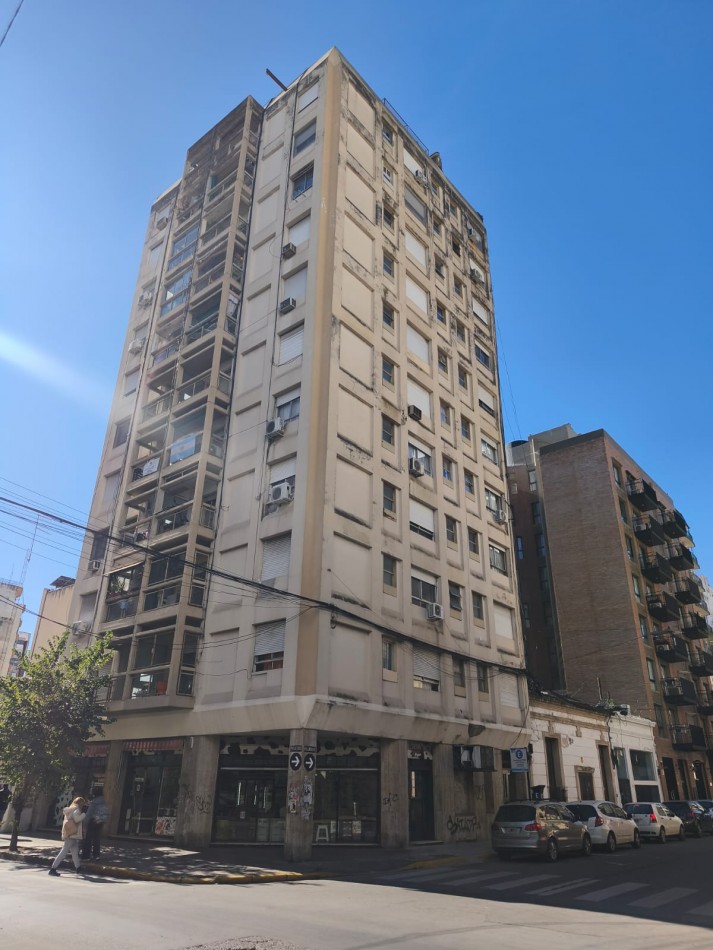 ALQUILER-RICARDONE ESQ. E. RIOS-1 DORMITORIO-VENTILACION CRUAZADA
