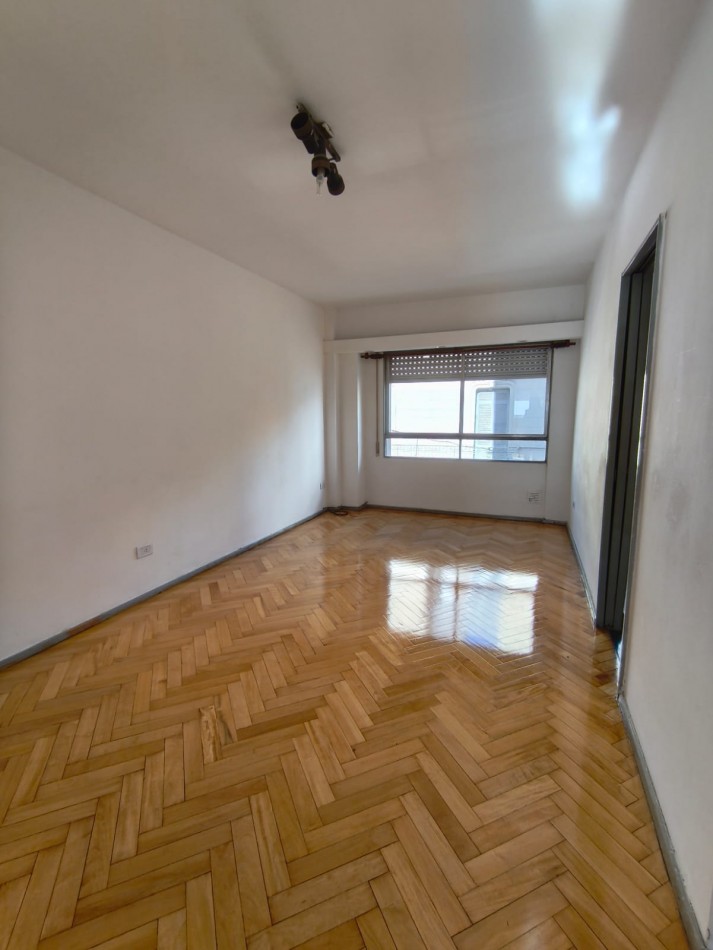 ALQUILER-RICARDONE ESQ. E. RIOS-1 DORMITORIO-VENTILACION CRUAZADA