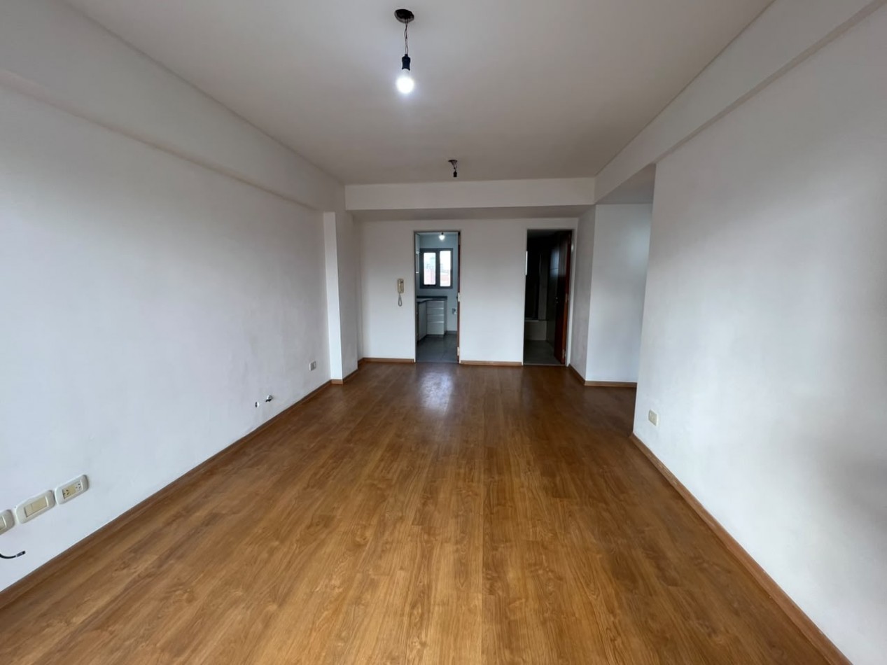 ALQUILER-FRANCIA 1400-1 DORMITORIO-BALCON-IMPECABLE