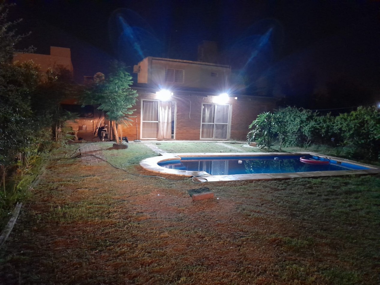 ALQUILER-TDS 2-CASA AMBIENTE UNICO-PILETA-COCHERA