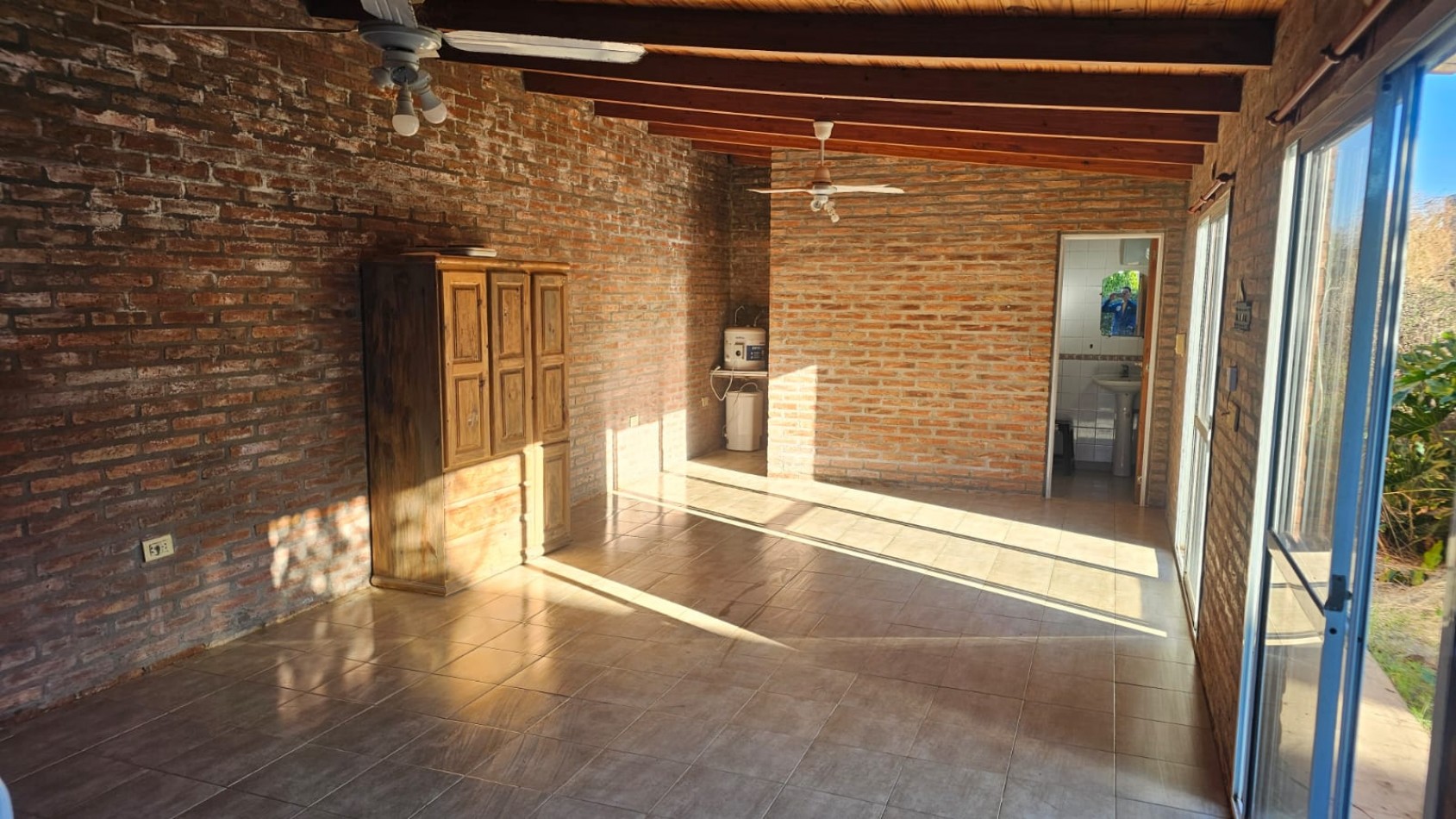 ALQUILER-TDS 2-CASA AMBIENTE UNICO-PILETA-COCHERA