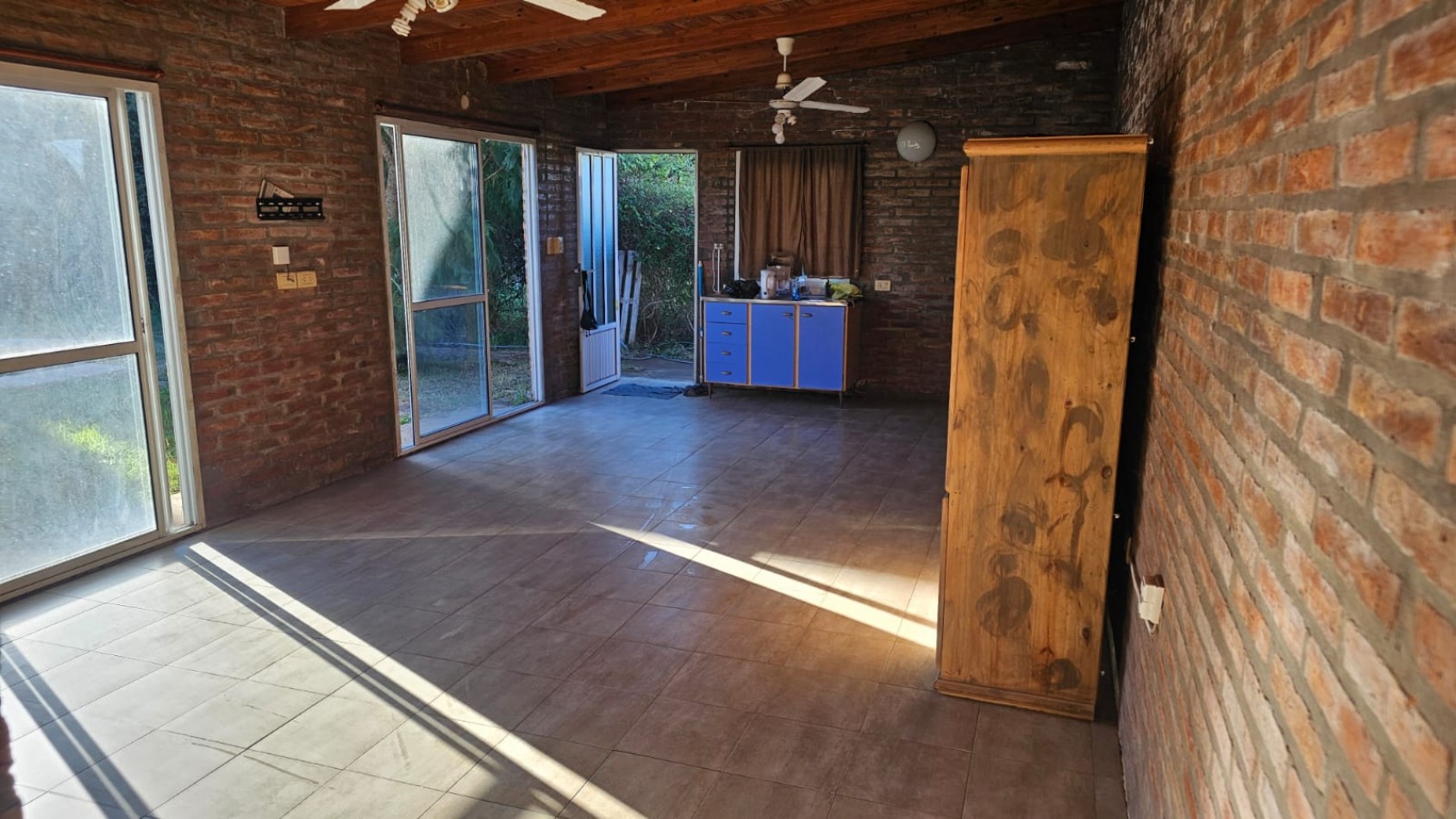 ALQUILER-TDS 2-CASA AMBIENTE UNICO-PILETA-COCHERA