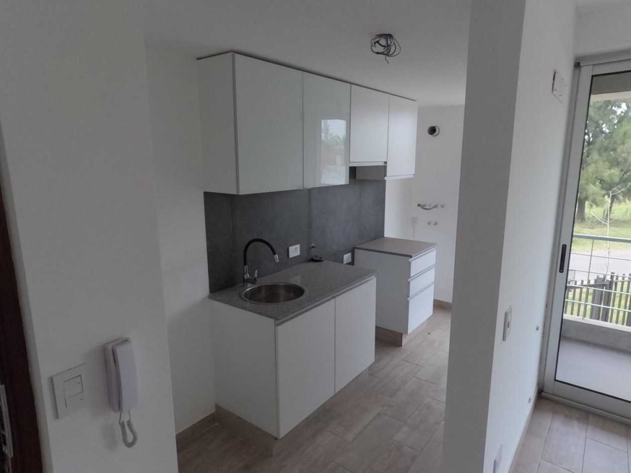 VENTA-DEPARTAMENTO 2 DORMITORIOS-COCHERA-PILETA-GYM-SUM-QUINCHO