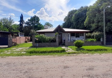 VENTA-BARIO LOS MORROS-FUNES-3 DORMITORIOS-PARQUE-PILETA